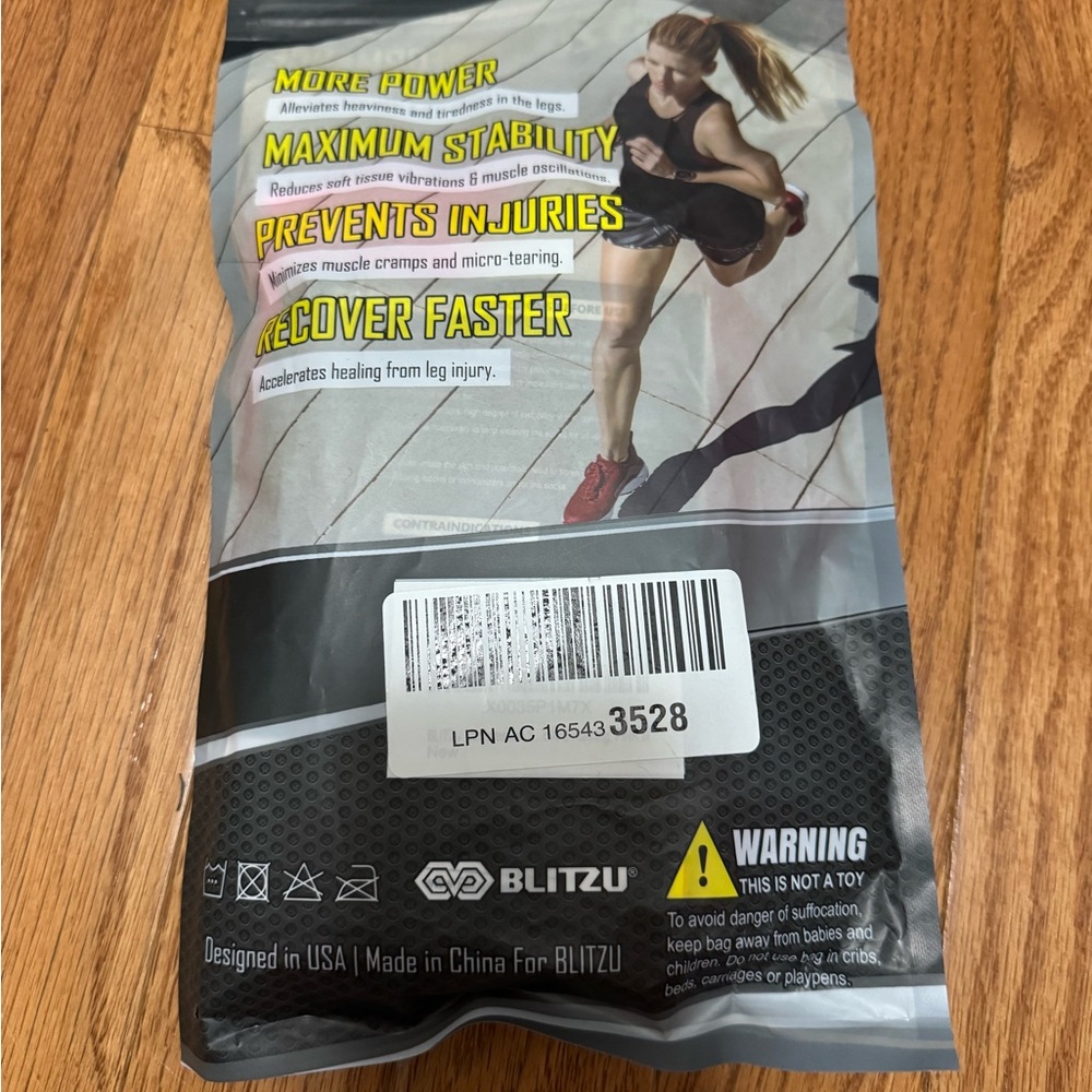 Performance Compression Socks - Pink - Picture 2 of 3